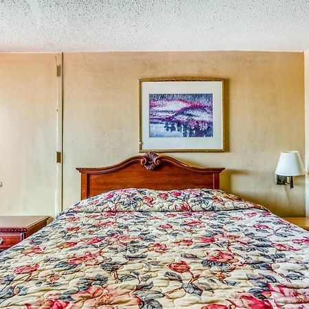 Oyo Hotel Jackson North I-55 Ngoại thất bức ảnh
