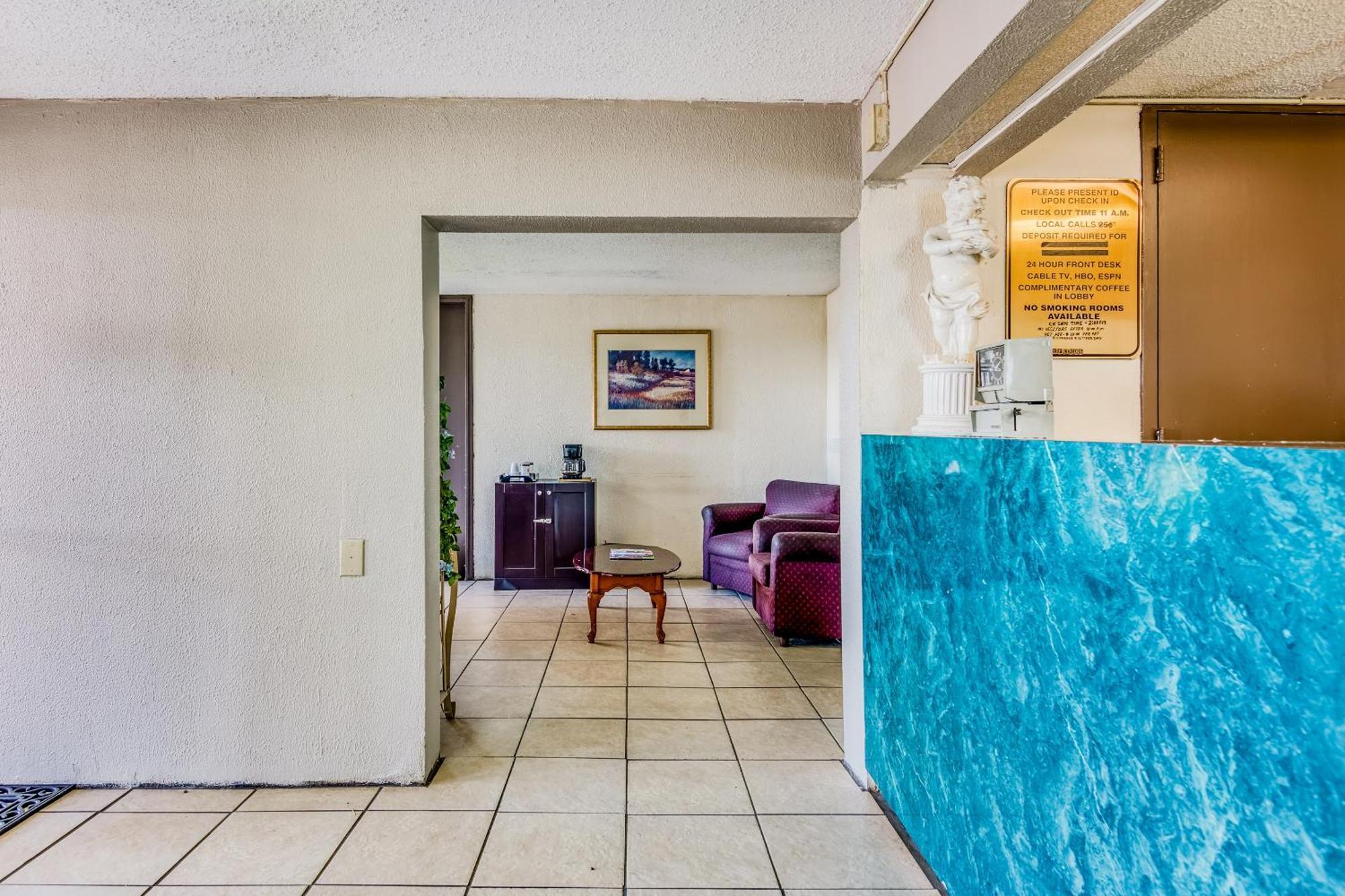 Oyo Hotel Jackson North I-55 Ngoại thất bức ảnh