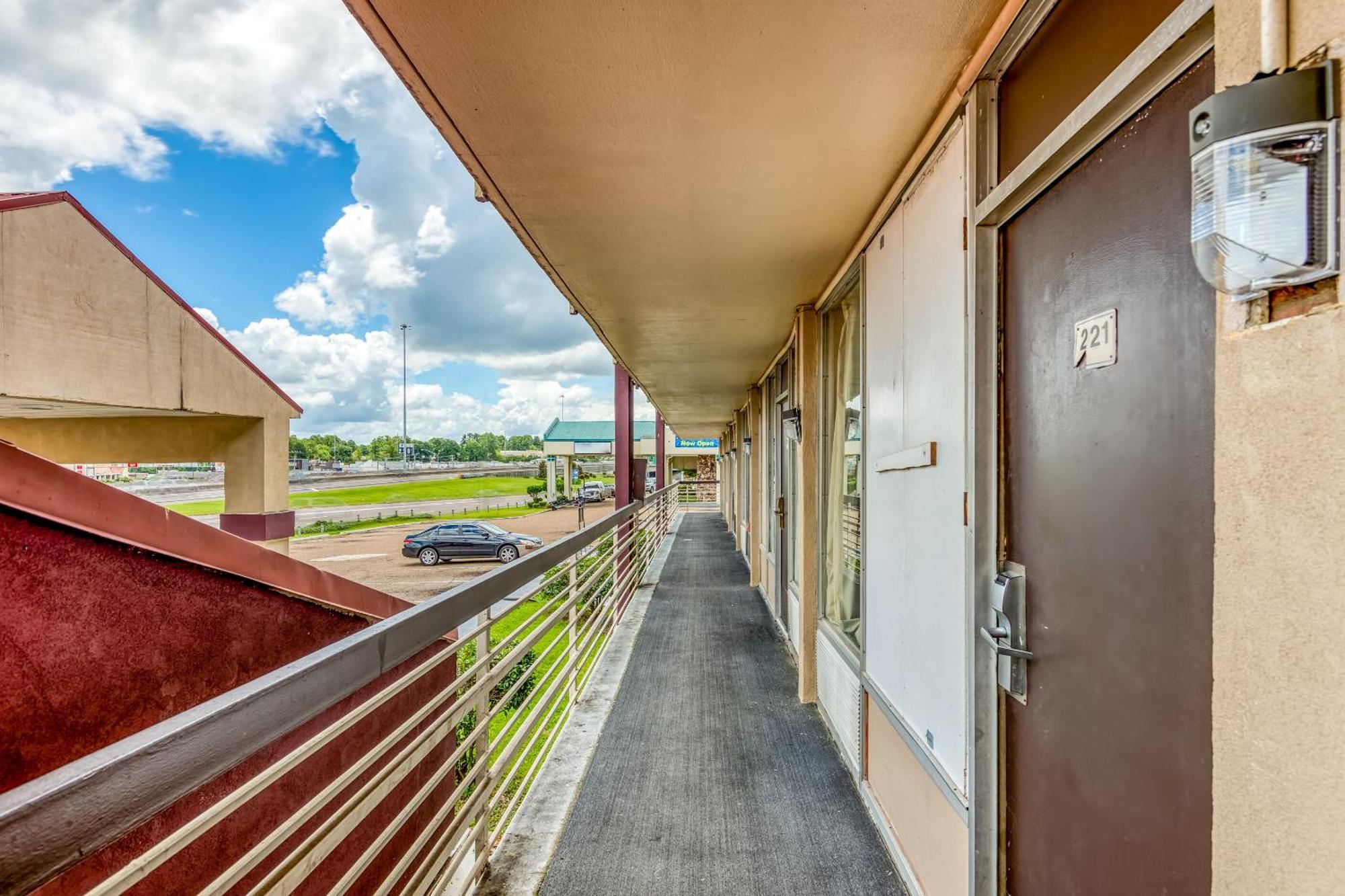 Oyo Hotel Jackson North I-55 Ngoại thất bức ảnh