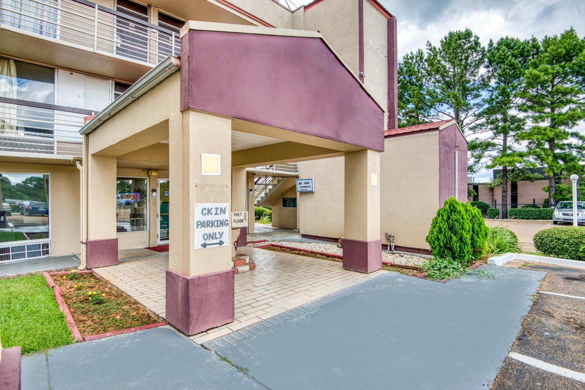Oyo Hotel Jackson North I-55 Ngoại thất bức ảnh