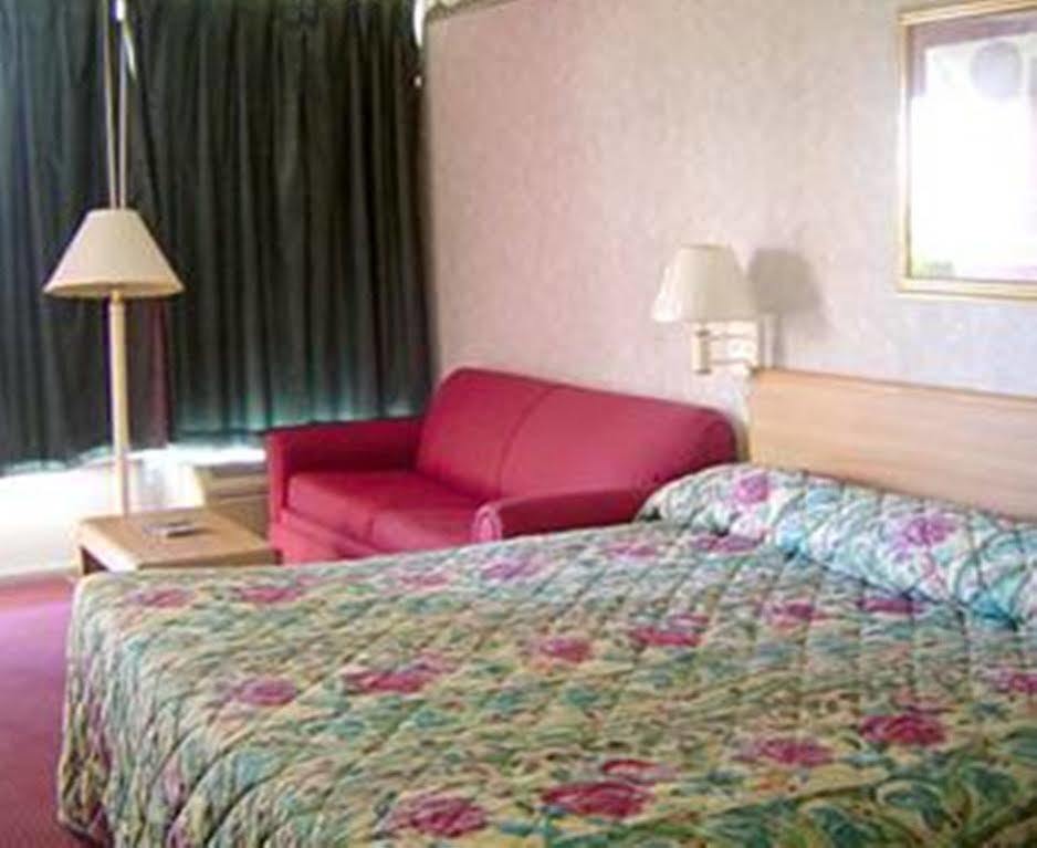 Oyo Hotel Jackson North I-55 Ngoại thất bức ảnh